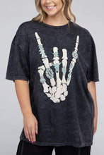 Load image into Gallery viewer, Curvy - Skeleton Rock Hand Sign Graphic Top (DS)
