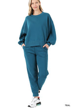 Load image into Gallery viewer, Balloon Sleeve Sweatshirt &amp; Sweatpants Set (DS)
