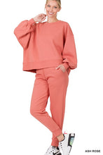 Load image into Gallery viewer, Balloon Sleeve Sweatshirt &amp; Sweatpants Set (DS)
