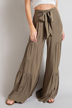 Load image into Gallery viewer, The Becca Parachute Pants (DS)
