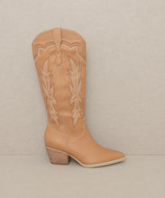 Load image into Gallery viewer, The Ainsley - Embroidered Cowboy Boot (DS)
