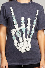 Load image into Gallery viewer, Skeleton Rock Hand Sign Graphic Top (DS)
