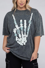 Load image into Gallery viewer, Curvy - Skeleton Rock Hand Sign Graphic Top (DS)
