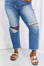 Load image into Gallery viewer, RISEN High Waisted Jeans - The Emily (DS)
