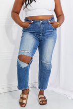 Load image into Gallery viewer, RISEN High Waisted Jeans - The Emily (DS)
