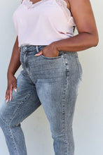 Load image into Gallery viewer, Judy Blue Racquel *all sizes* Size High Waisted Stone Wash Slim Fit Jeans (DS)
