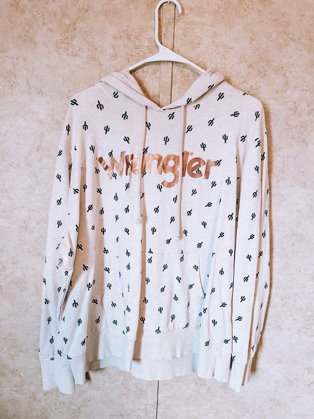 Wrangler cactus hoodie